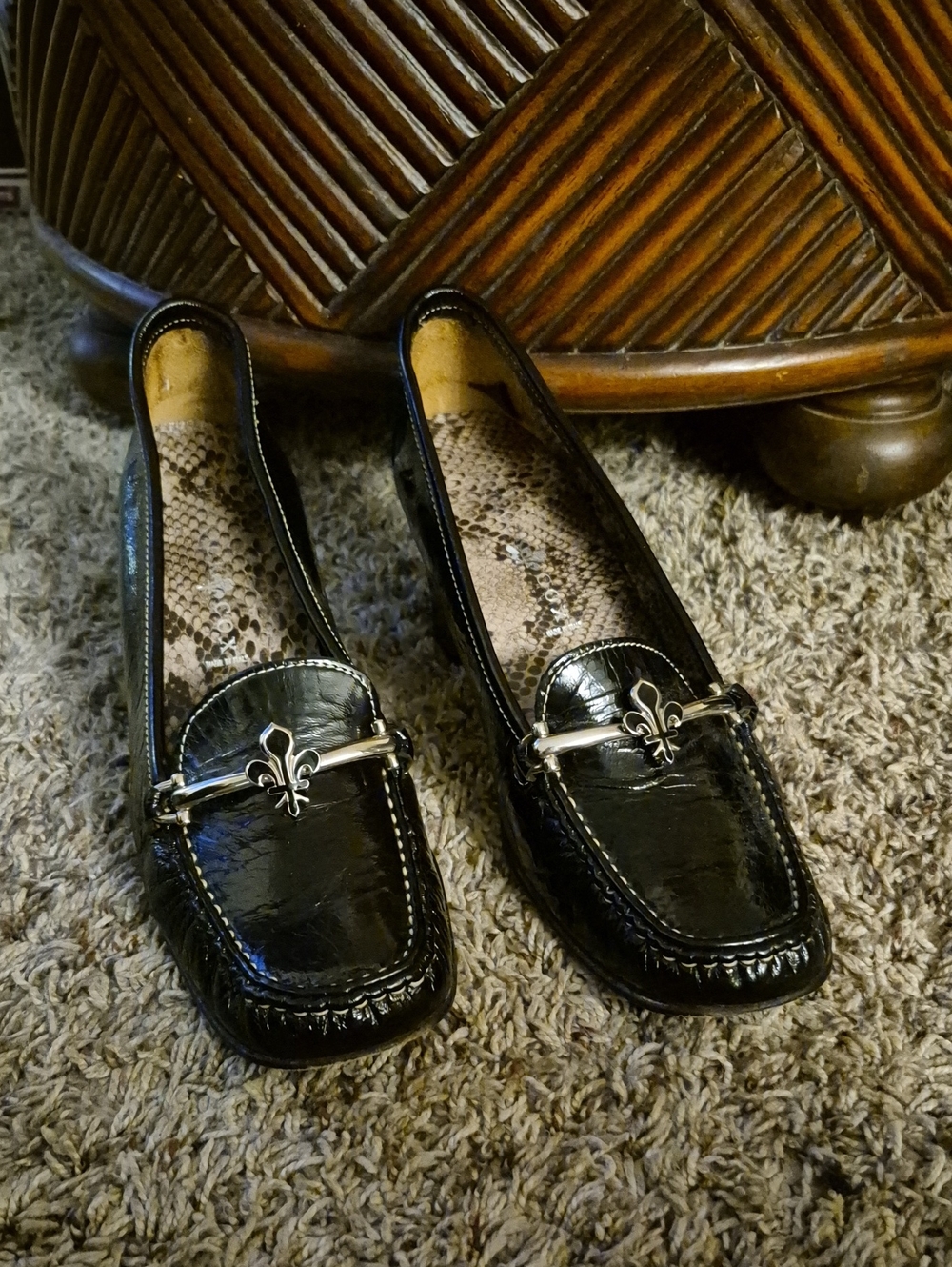 PATRICK COX Black Patent Leather Heeled Loafers